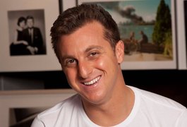 Luciano Huck manda indireta para Mion pelo Twitter e público faz piada