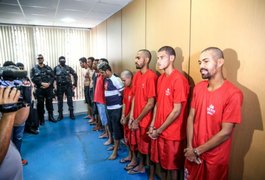 Secretaria de Segurança apresenta suspeitos de agressão no Estádio Rei Pelé