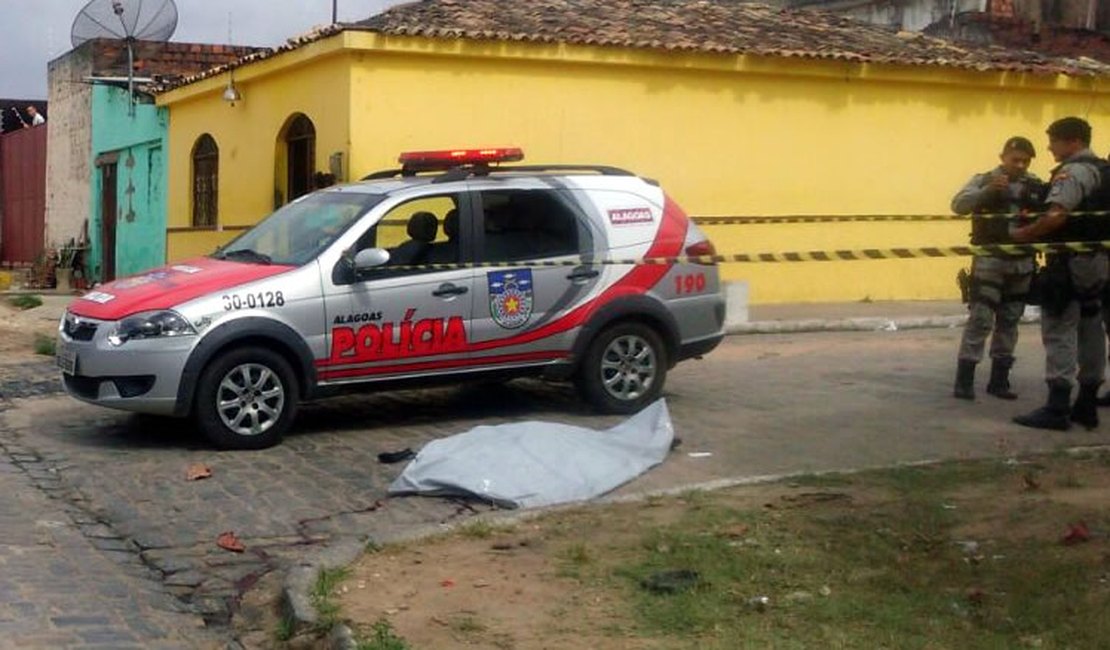Travesti é assassinada a tiros no bairro Ouro Preto, em Arapiraca