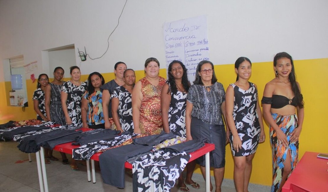 Cursos do Senar capacitam mães de estudantes matriculados em escola da Semed Penedo