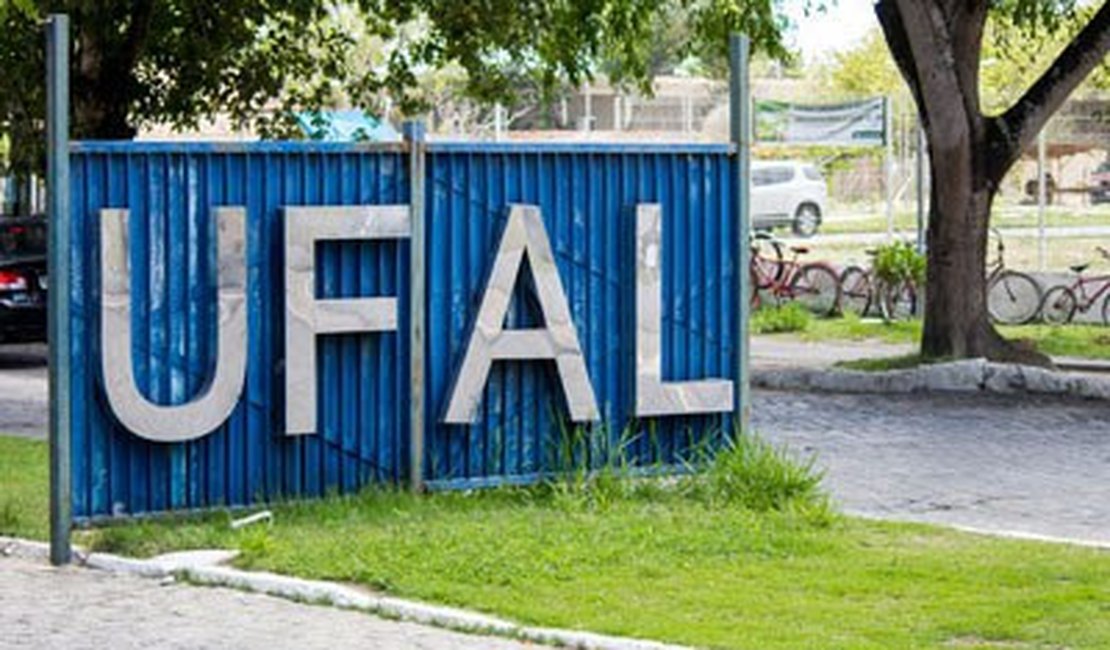 Ufal abre processo seletivo para contratação de professor visitante