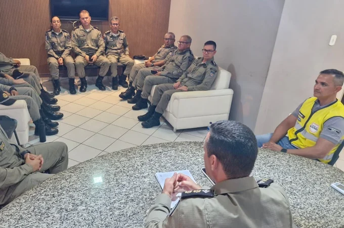 Novo comandante do 3º BPM, TC Diego Sarmento se reúne com oficiais da unidade em Arapiraca