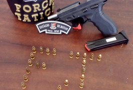 Militares prendem mototaxista com arma de fogo em Arapiraca