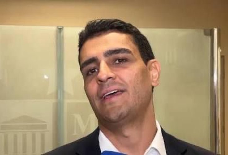 Justiça condena JHC por propaganda antecipada nas redes sociais