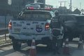 Motorista colide carro contra proteção metálica na AL-220 e abandona veículo na rodovia, em Arapiraca