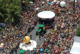 Orquestra do Pinto da Madrugada vai tocar nas escadarias da Associação Comercial de Maceió