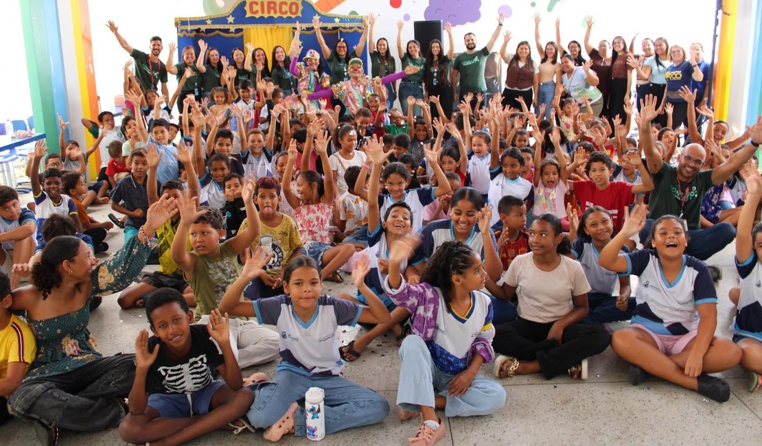 Crianças de escola municipal de Arapiraca aprendem sobre tratamento da água em ação educativa