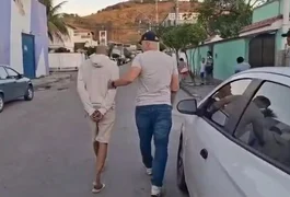 Motorista de app é preso por cobrar R$ 1.500 em troca de celular esquecido