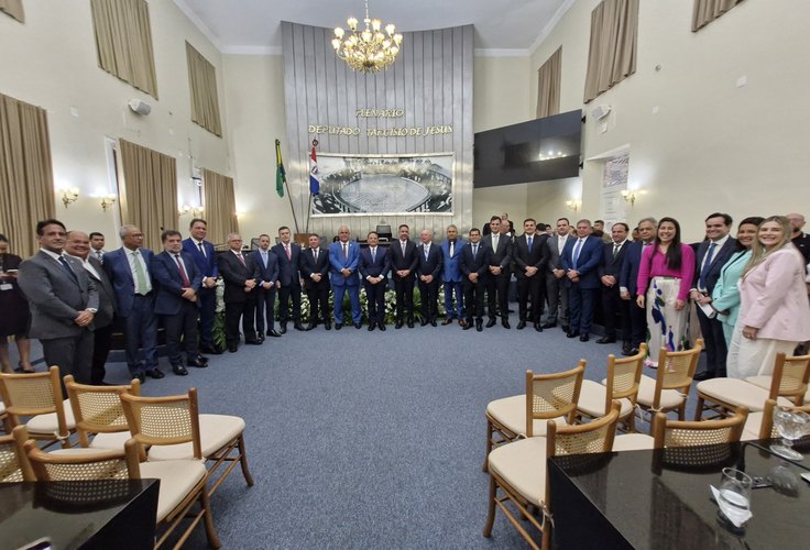 Na abertura dos trabalhos legislativos, presidente Marcelo Victor reafirma compromisso com harmonia entre os Poderes