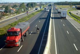 PRF faz operação especial no feriado do Dia do Trabalhador