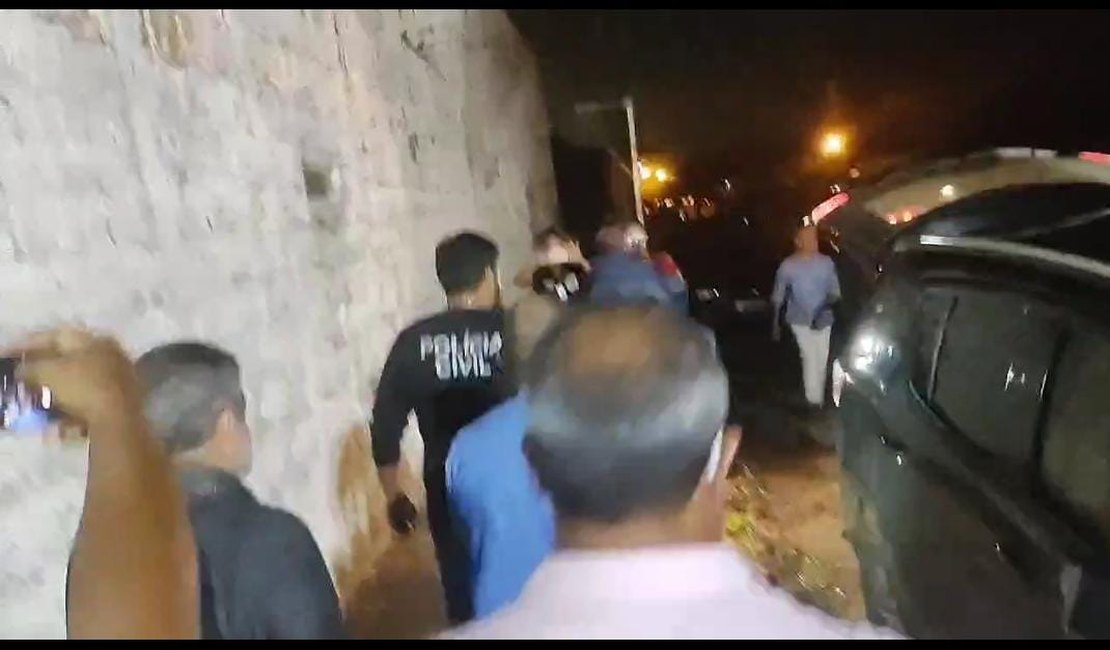 Dupla suspeita de participar de chacina de jovens em Arapiraca é capturada em Sergipe