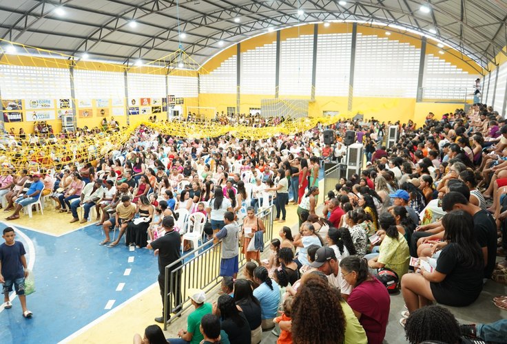 Com grande festa, sorteio de moto 0km, e presença de lideranças políticas, Coité do Nóia celebra o Dia das Mães
