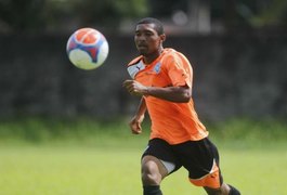 ASA acerta a contratação do meio-campista Djalma até o final da temporada