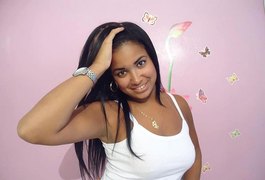 Mulher de 29 anos morre ao aplicar supercola nos glúteos