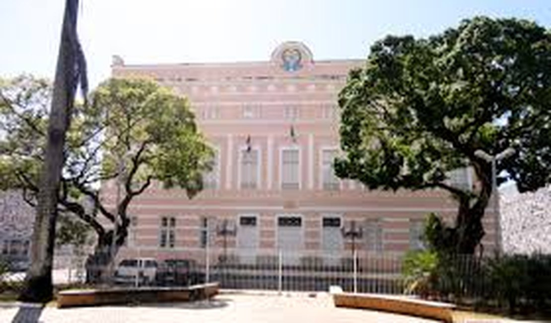 ALE deve votar em agosto projeto que garante concursos na área militar em AL