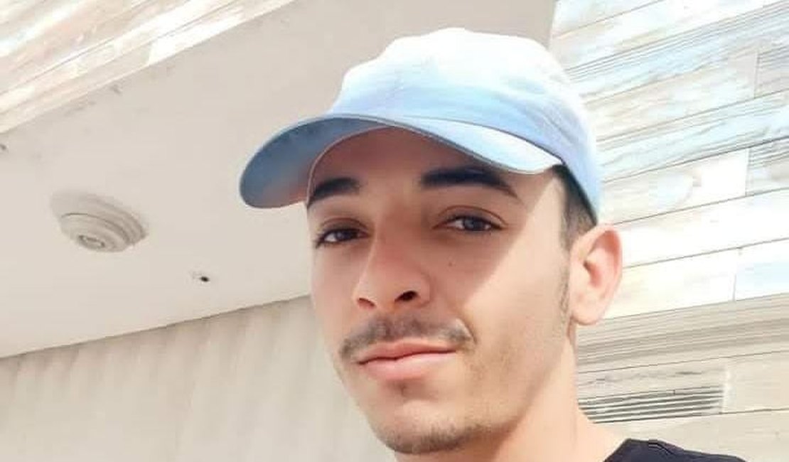 Residência é invadida de madrugada e criminoso mata a tiros jovem de 20 anos em Arapiraca