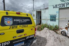 Comerciante é assassinado dentro de casa no bairro Cavaco, em Arapiraca