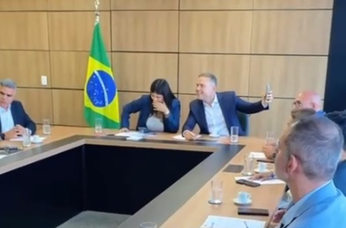 Renan Filho articula retomada de voos em Penedo e amplia ciclo de investimentos no Litoral Sul