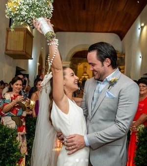 Ex-noiva de Gabriel Diniz se casa e recebe apoio de familiares do cantor, morto em 2019