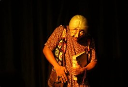Mostra do Sesc apresenta espetáculo teatral 'Cheiro de Vó' na noite desta quinta-feira, em Arapiraca