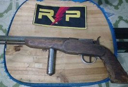 Menor é apreendido com arma e suspeito de agredir o pai, em Arapiraca