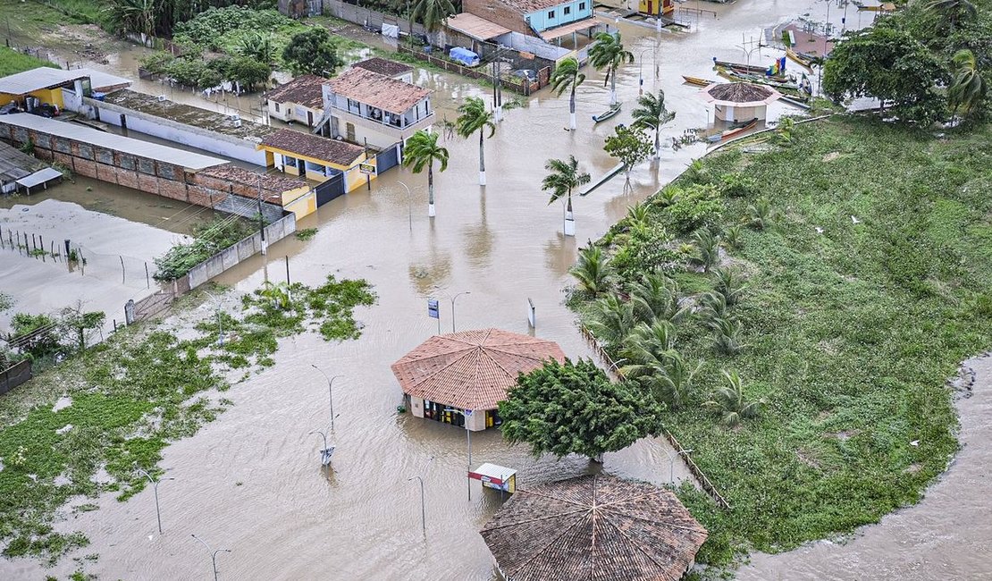 Mais de 15 cidades alagoanas estão sem energia elétrica após chuvas