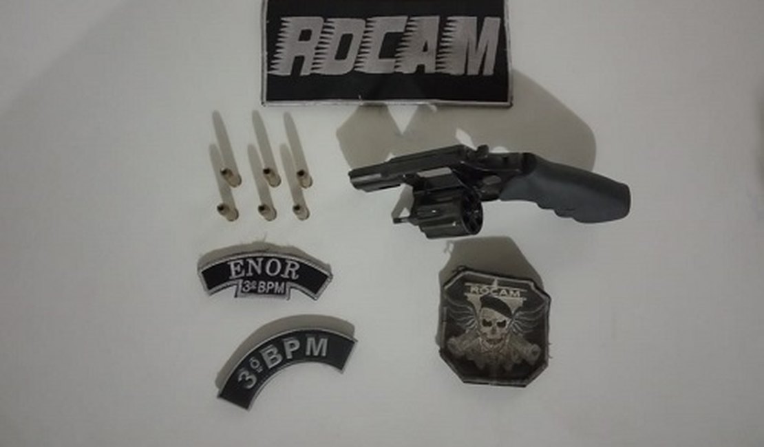 Homem é detido com arma de fogo no bairro Brasília, em Arapiraca