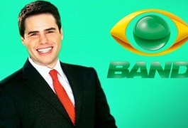 Band confirma saída de Bacci; apresentador não entra mais no ar