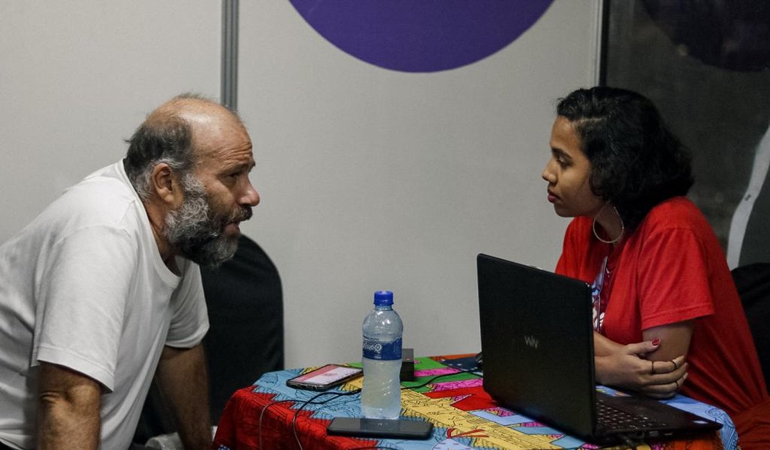 Em terras alagoanas, ator Otávio Müller prestigia 4º dia do Festival Revoada de Cinema