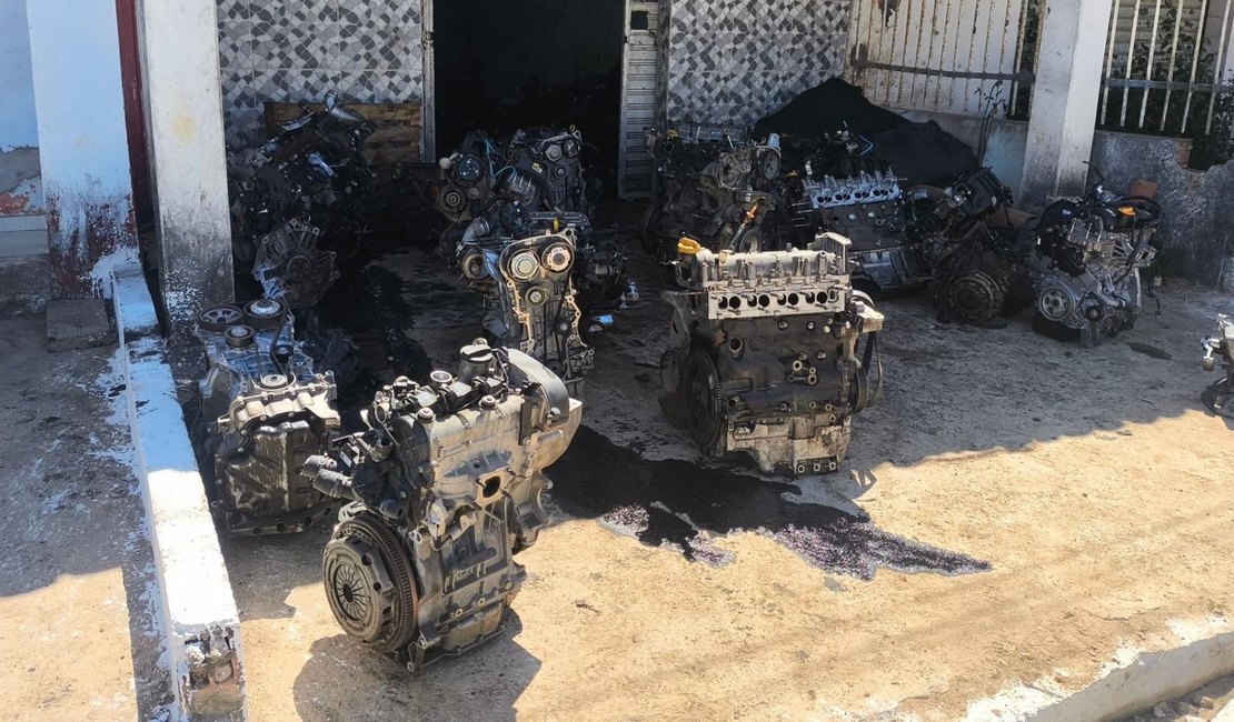 PM participa de operação e desarticula ponto de desmanche e comércio ilegal de veículos no Agreste