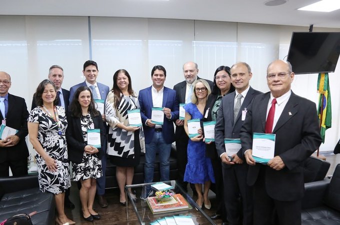 Ministério do Esporte e UFAL lançam guia inédito de atividade física para pessoas com autismo