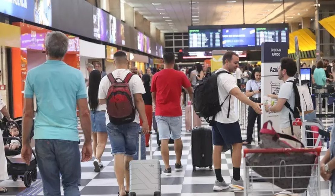 Funcionário de empresa terceirizada morre após ser atropelado por ônibus dentro do Aeroporto de Congonhas