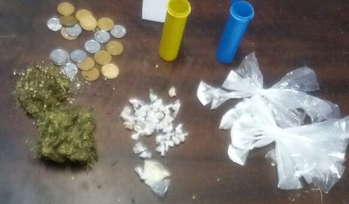 Polícia desarticula ponto de venda de drogas no Manoel Teles, Arapiraca