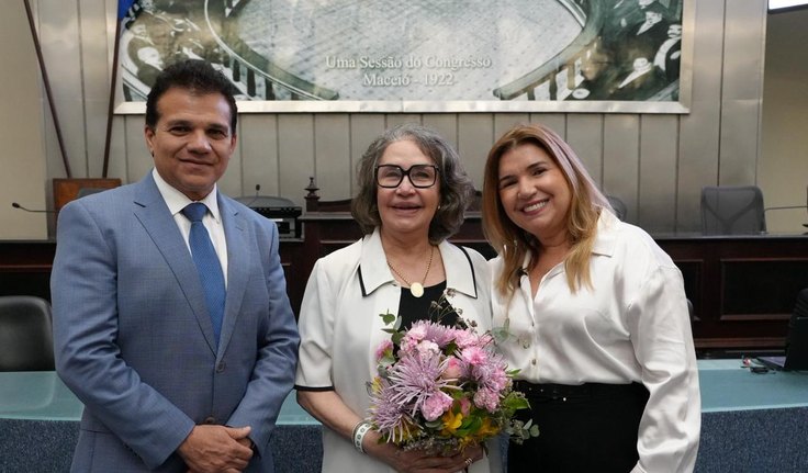 Ricardo Nezinho homenageia filantropa Mara Menezes com a Comenda Tavares Bastos