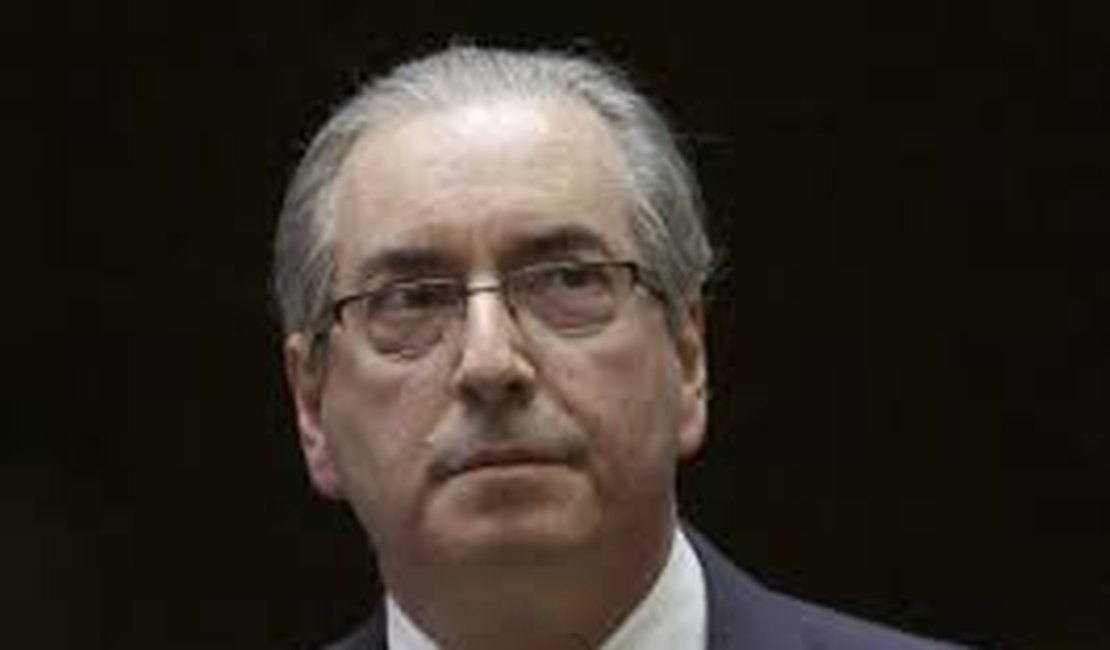 'Vou desmentir tudo', diz Eduardo Cunha sobre envolvimento em esquema na Caixa