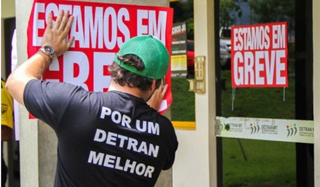 Servidores do Detran suspendem paralisação temporariamente, em AL