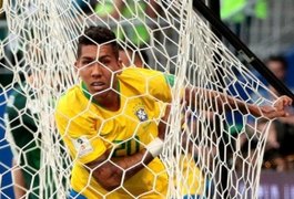 Roberto Firmino entrou aos 40 minutos do segundo tempo e fez o gol que fechou a vitória do Brasil sobre o México