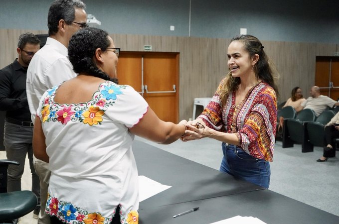 Cerca de 60 servidores nomeados em concurso de 2002 iniciam atuação na Uncisal