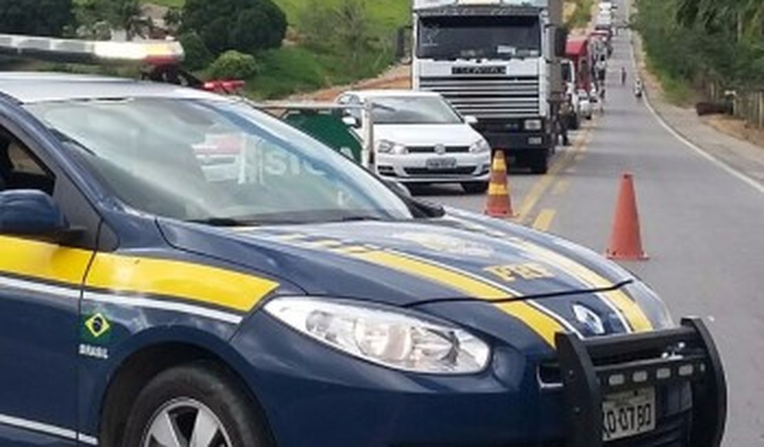 PRF alerta para interdição parcial da BR-101 em Flexeiras