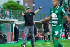 Chapecoense anuncia demissão do técnico Gilmar Dal Pozzo