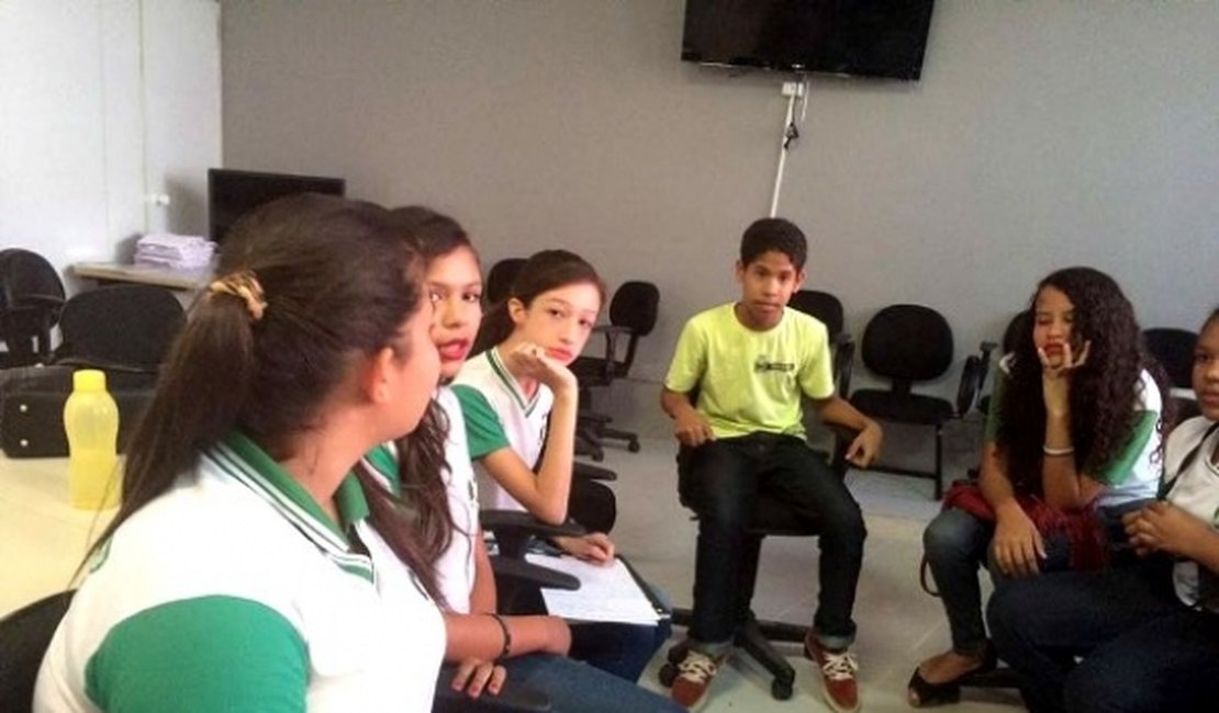 Educação emocional e social transforma a perspectiva e o cotidiano de adolescentes de Arapiraca