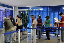 INSS vai contratar 7 mil militares da reserva para reduzir fila de processos, diz governo