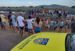 Capotamento em trecho da rodovia AL-220 deixa uma pessoa morta e outra ferida no Agreste