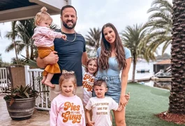 Mulher amamenta o marido por três dias para se livrar dos seios inchados