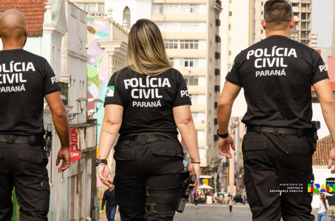 A Supremacia das Normas Gerais Federais e a Obrigatoriedade de Adequação das Leis Estaduais à Lei Orgânica Nacional das Polícias Civis