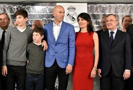 Dois em um: Real oficializa a demissão de Rafa Benítez e Zidane vira técnico