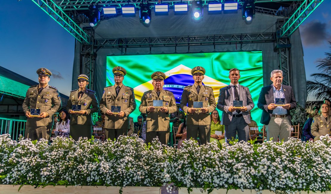 Polícia Militar forma 70 subtenentes em mais uma turma do Curso de Habilitação de Oficiais