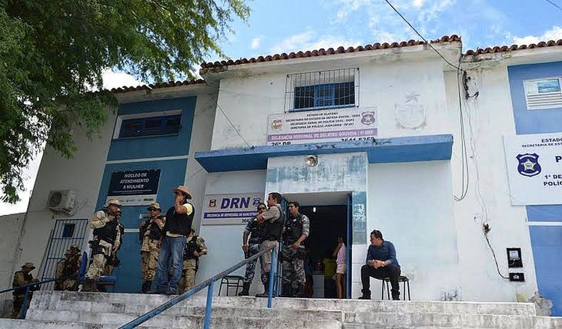 Polícia prende foragido, suspeito de crimes no Sertão alagoano