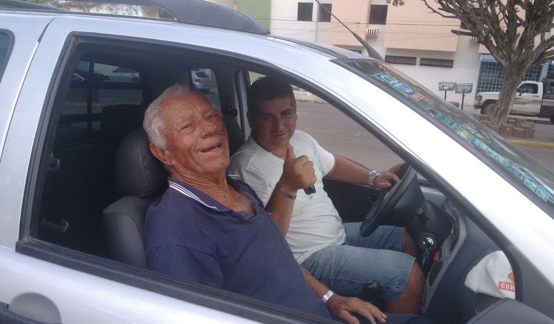 Família encontra, em Palmeira dos Índios, idoso desaparecido em Arapiraca