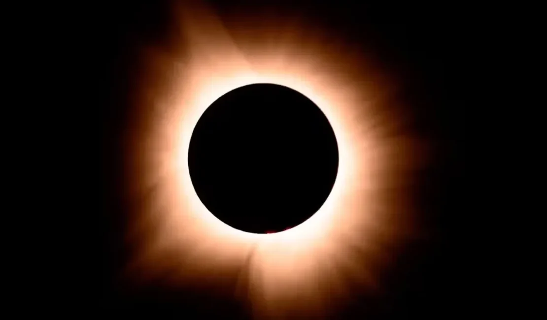 Agosto terá dois eclipses; saiba como assistir aos fenômenos